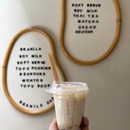 Soy Honey Comb น้ำเต้าหู้รังผึ้ง + ฮันนี่เจลลี่