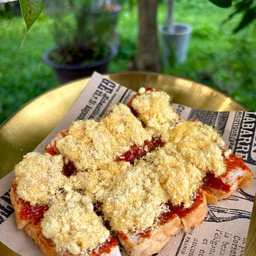 ปังพริกเผาไก่หยอง