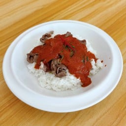 ข้าวแพนงเนื้อโคขุนสไลด์