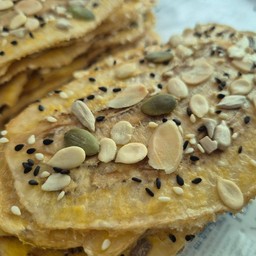 กล้วยหนึบแผ่น ธัญพืชรวม 6 ชนิด