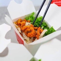 หมี่ไก่ฉีก Eatzy Noodle