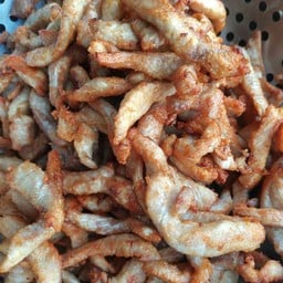 หมูปิ้งโบราณ ตรงข้ามเซเว่นเจริญกรุง63