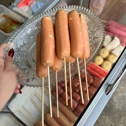 สถานี 麻辣 ( หม่าล่า )