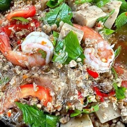 ยำวุ้นเส้นทะเล