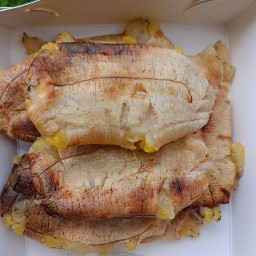 สถานีกล้วย