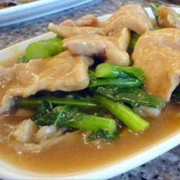 ราดหน้าไก่