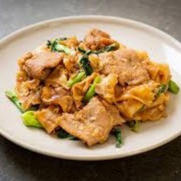 ผัดซีอิ๊วหมู