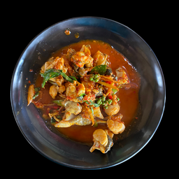 ผัดเผ็ดกบ