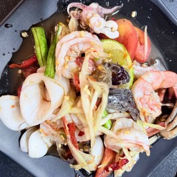 ตำทะเล(กุ้งปลาหมึก)