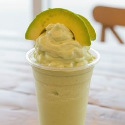 อโวคาโดปั่นนมสด