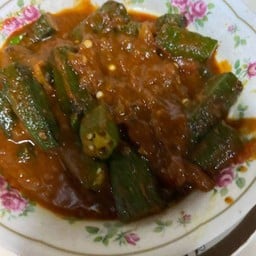 แกงกระเจี๊ยบ Lady Fingers in Masala (Bhindi)