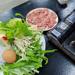 ชุดหมูจุ่ม