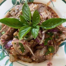 น้ำตกหมู