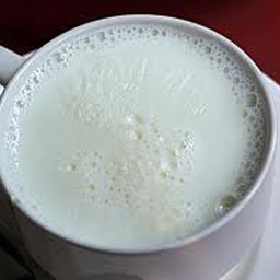 นมร้อน Hot Milk