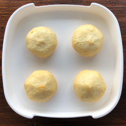 ลูกชิ้นลาวาชีส~