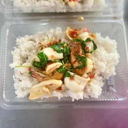 ข้าวกะเพราทะเล