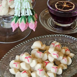 กลีบลำดวน