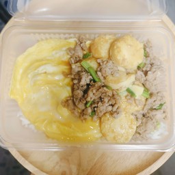 ข้าวไข่ข้นหน้าผัดหมูสับเต้าหู้ไข่