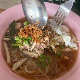 ก๋วยจั๊บญวน ณอุบล สาขา2