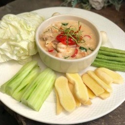 หลนเนื้อกุ้ง&ผักสด