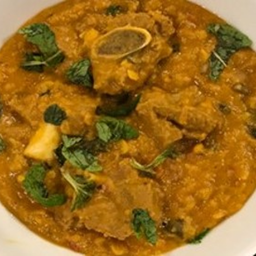 แกงถั่วใส่แพะ Dal (Lentils) Fried with Mutton