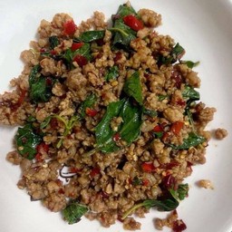 กะเพราหมู