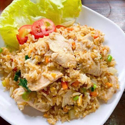 ข้าวผัดไก่ Fried Rice with Chicken