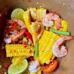 ตำใหลบัวกุ้งสดหมูยอ