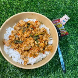 พริกแกงหมูสับ