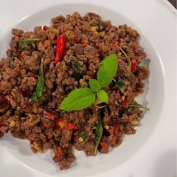 กะเพราเนื้อ