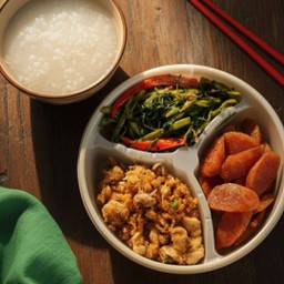 ชุดข้าวต้มฟ้าประทาน อิ่มสบายพุง 3 กับ (สำรับ1ท่าน)