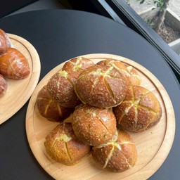 ขนมปังกระเทียมครีมชีส