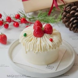 สตอเบอรี่ ช๊อท เค้ก