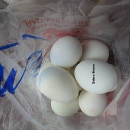 ไข่เค็มระหงษ์ ตลาดน้ำดอนหวาย