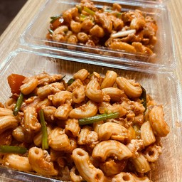 มักโรนี ไก่สับ