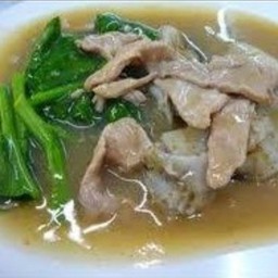 ราดหน้าหมู