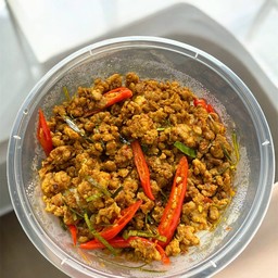 ข้าวผัดพริกแกง (ราดข้าว)