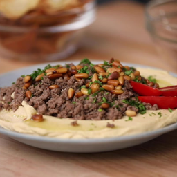 ฮัมมุสใส่เนื้อแพะ Hommos with Mutton