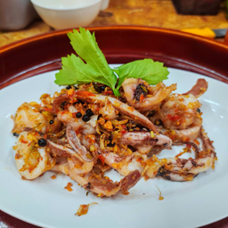 ทะเลผัดพริกเกลือ