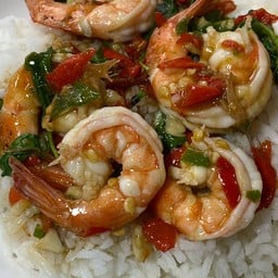 กะเพรากุ้ง