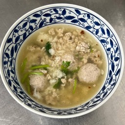 ข้าวต้มหมูเด้งหมูสับ