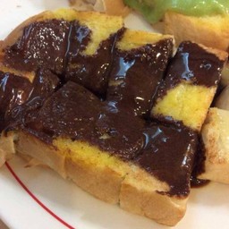 ปังปิ้งซอสช็อคโกแลต