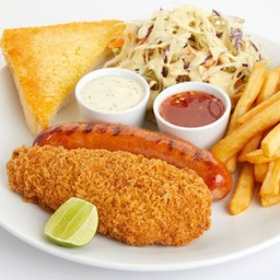 สเต็กปลาทอด + ไส้กรอก