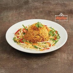 หมี่กรอบ