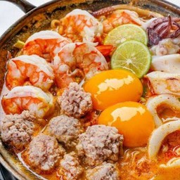 มาม่าต้มยำรวมมิตร