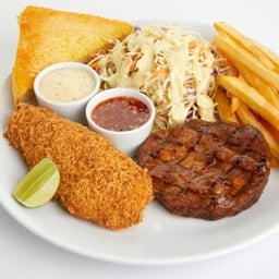 สเต็กหมูพริกไทยดำ + สเต็กปลาทอด