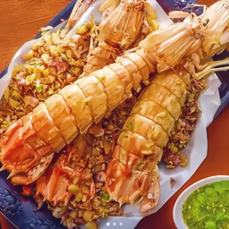 กั้งทอดกระเทียมจุกๆ เมนูแนะนำ