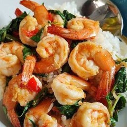 ข้าวกระเพรากุ้ง