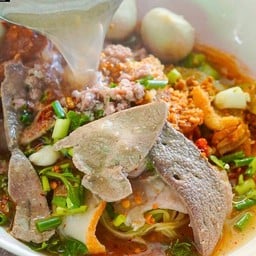 ก๋วยเตี๋ยวต้มยำ
