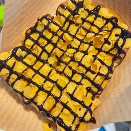 ปังปิ้ง เนยนม คอนเฟค+ราดช็อกโกแลต